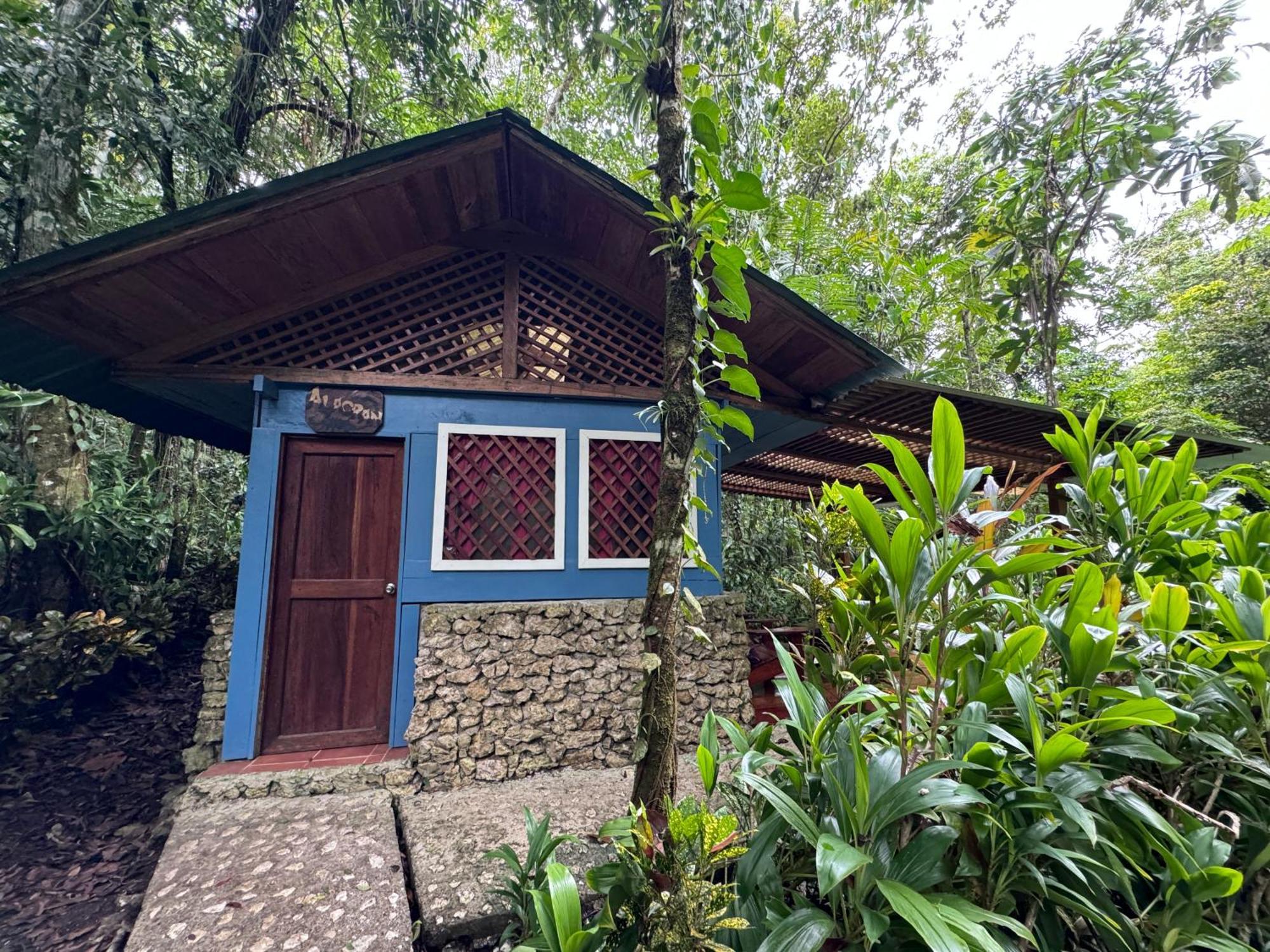 Finca Tatin Hotel Izabal Extérieur photo